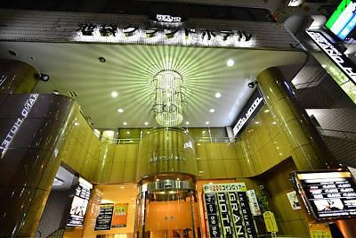 グランド（池袋駅北口）